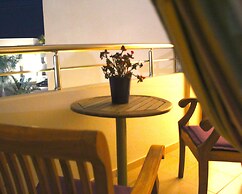 Arodamos Apartments & Studios