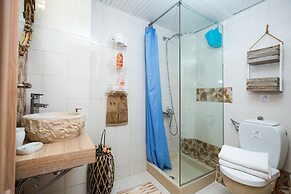 Arodamos Apartments & Studios