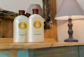 Arodamos Apartments & Studios