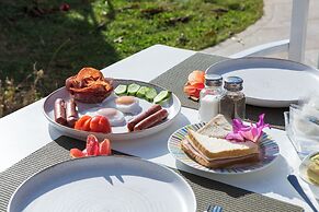 Arodamos Apartments & Studios