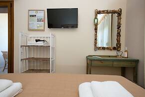 Arodamos Apartments & Studios