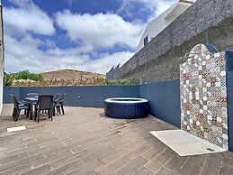 Casa da Figueira by Atlantic Holiday