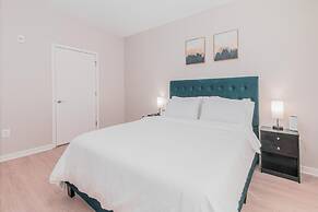 Lavish Retreat City Views DC