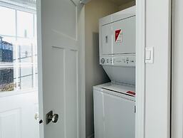 Lucky Bay Hideaway - Seaview Sauna & Cedar hot tub