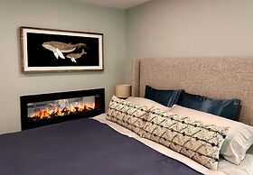 Lucky Bay Hideaway - Seaview Sauna & Cedar hot tub