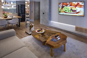 SERHS Experience Suites