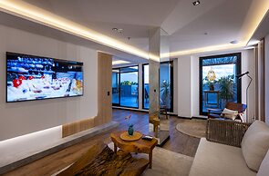 SERHS Experience Suites