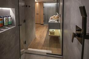 SERHS Experience Suites