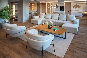 SERHS Experience Suites