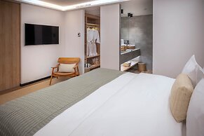 SERHS Experience Suites