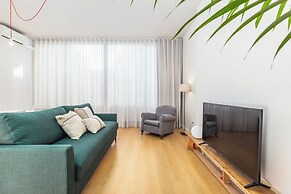 Aspasios Almada Apartments