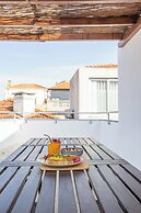 Aspasios Almada Apartments