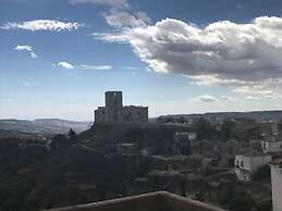 Captivating 2-bed Apartment in Grottole