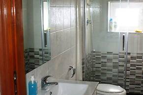 Captivating 2-bed Apartment in Grottole