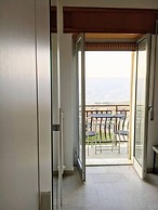 Captivating 2-bed Apartment in Grottole