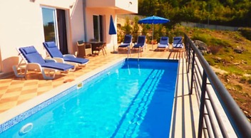 Superb Breathtaking Views 3bedroom All Day Sun