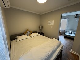 Myriad Fins Cottage and Marina