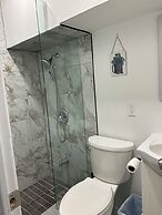 Myriad Fins Cottage and Marina