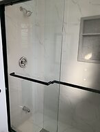 Myriad Fins Cottage and Marina