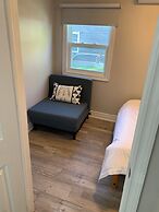 Myriad Fins Cottage and Marina