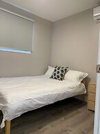 Myriad Fins Cottage and Marina