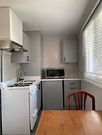 Myriad Fins Cottage and Marina