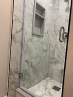 Myriad Fins Cottage and Marina