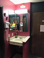 Victorian Inn Elkhart Lake Wisconsin