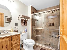 Victorian Inn Elkhart Lake Wisconsin