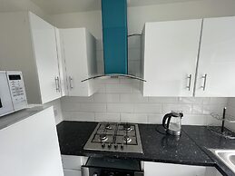 Immaculate 1-bed Apartment in Harrow