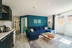 Emerald Stays UK at The Adelphi