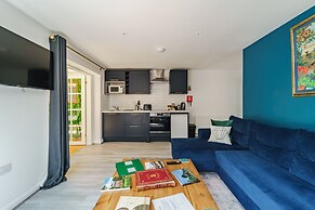 Emerald Stays UK at The Adelphi