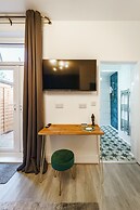 Emerald Stays UK at The Adelphi