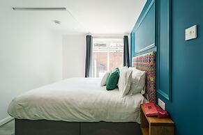 Emerald Stays UK at The Adelphi