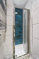 Emerald Stays UK at The Adelphi