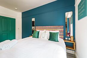 Emerald Stays UK at The Adelphi