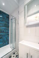 Emerald Stays UK at The Adelphi