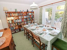 30 Long Shepherds Drive