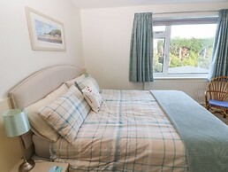 30 Long Shepherds Drive