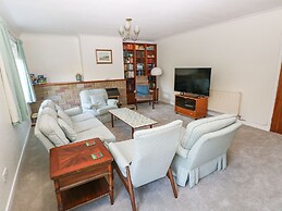 30 Long Shepherds Drive