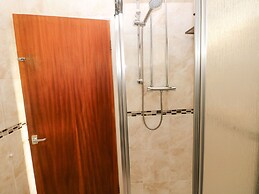 30 Long Shepherds Drive