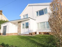 30 Long Shepherds Drive