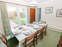 30 Long Shepherds Drive