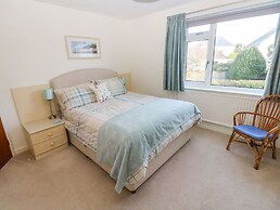 30 Long Shepherds Drive