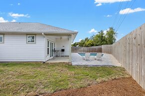 21400 Marlin Ave - Blue Marlin