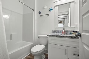 21400 Marlin Ave - Blue Marlin