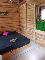 Baru Jet Set Beach & Hostal