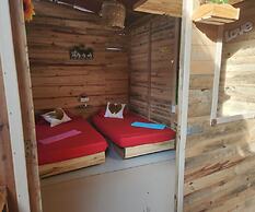 Baru Jet Set Beach & Hostal