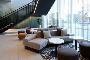 Courtyard By Marriott Montreal Laval