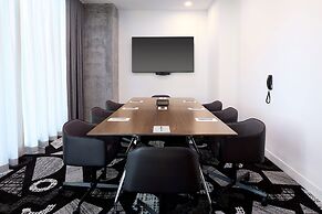 Courtyard By Marriott Montreal Laval